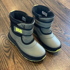 UGG Kids' Taney Khaki and Black Snow Boots
